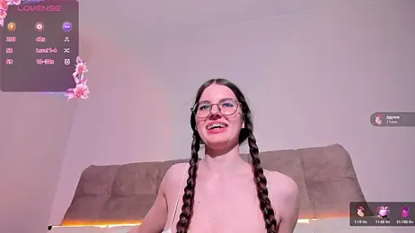 AriellaTesk webcam model stream image