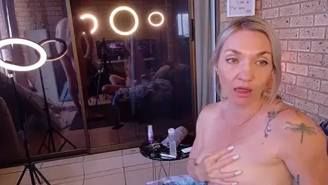 MissLMrJ webcam stripchat model stream image