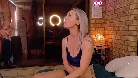 MissLMrJ webcam model stream image