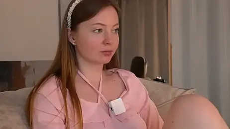 _elisa_omm_ webcam stripchat model stream image