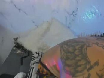 ximena_sm webcam model stream image