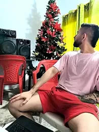 giannis090 webcam model stream image