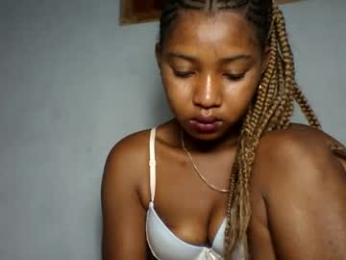 elia011 webcam model stream image