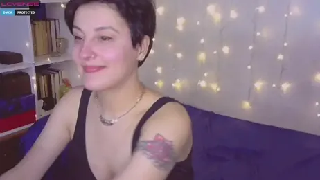MartaBounty webcam model stream image