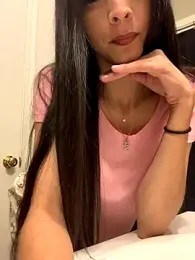 lovinlush webcam model stream image