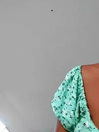 LucyNatural webcam model stream image