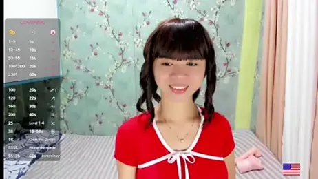 UrHotSexyShine webcam model stream image