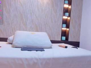 andrea-malkova webcam model stream image