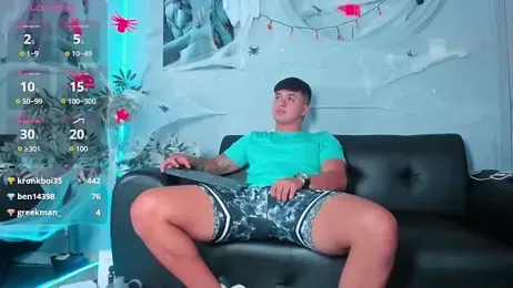 Cristopher_strong webcam model stream image