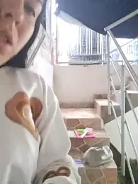 HOTANDSKINNY webcam model stream image