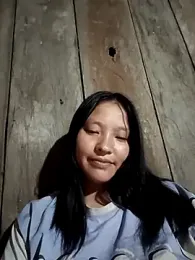 MuiNay webcam model stream image