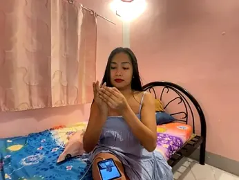 Philina_thi webcam stripchat model stream image