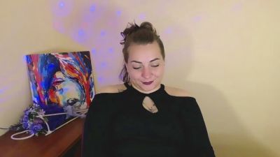 Evelineli webcam model stream image