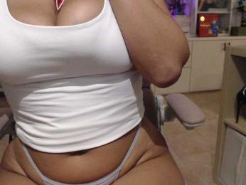 Auri5hot webcam model stream image