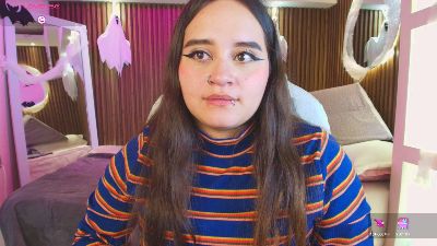 Emmajones9 webcam model stream image