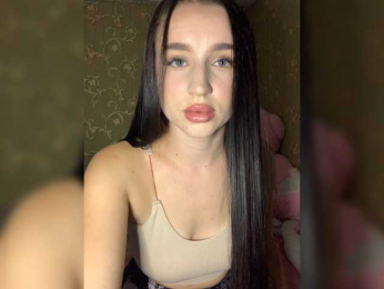 Yana777a webcam model stream image