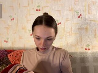 Melia Hoxie webcam model stream image