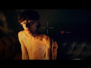 hotdogswaitingaports webcam model stream image