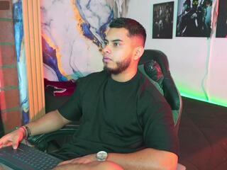 Tyler Price webcam model stream image