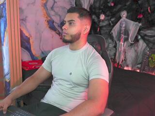 Tyler Price webcam model stream image