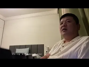 zhang1118 webcam model stream image