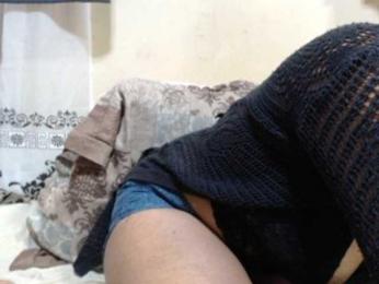 Sahobelle webcam model stream image