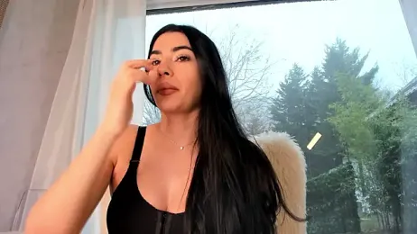 Naila18 webcam model stream image