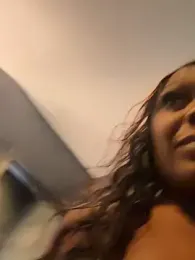 TilaTotti webcam model stream image