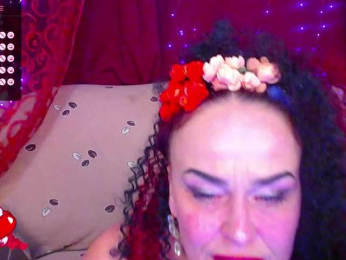 hotzlata webcam model stream image
