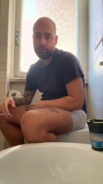 Omihaze webcam model stream image