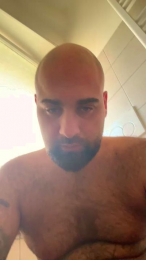 Omihaze webcam model stream image