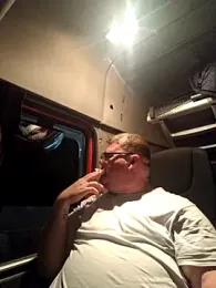 Tataurs webcam model stream image