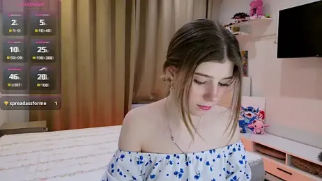 Bella_amory webcam model stream image