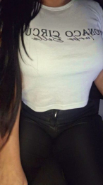 isabella323 webcam model stream image