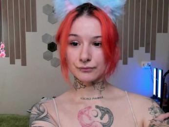 Dreamy-Snake webcam model stream image