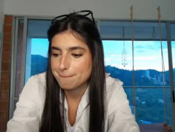 hollyshit_ webcam model stream image