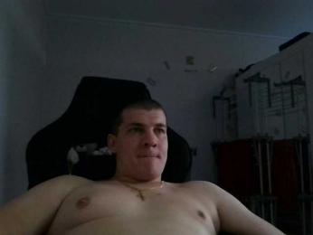 ZeroPolka18 webcam model stream image