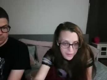 justthecouplenexdoor webcam model stream image