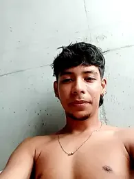 Elputas webcam model stream image