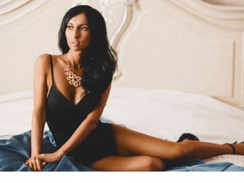 ElenDino webcam livejasmin model stream image