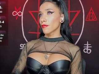 depresion-black webcam model stream image