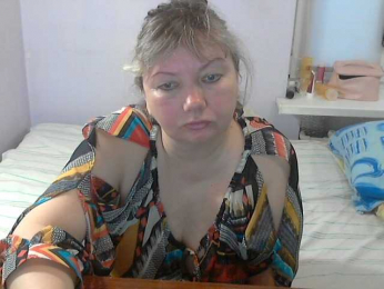 LucyAlexis webcam bongacams model stream image