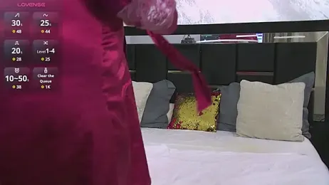 OlgaKurylenko webcam model stream image