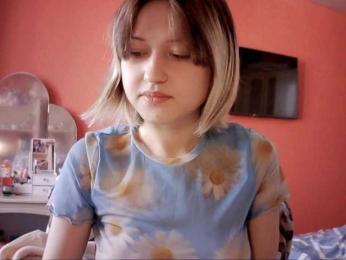 SnowWhiteNika webcam bongacams model stream image