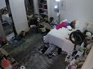 voyeurcam-hornyhostel-02 webcam model stream image