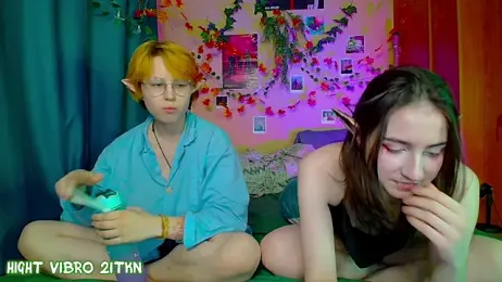 TrickyKitsune webcam stripchat model stream image