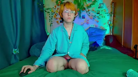 TrickyKitsune webcam stripchat model stream image
