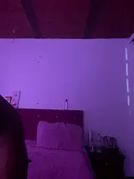 AnnaHot- webcam model stream image