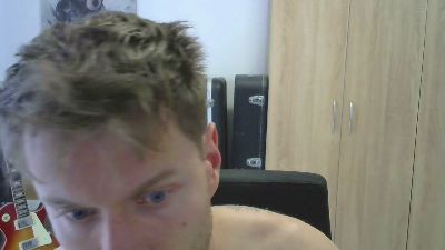 lukas480 webcam model stream image
