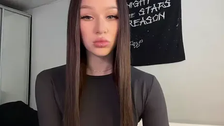 ur_molly webcam model stream image